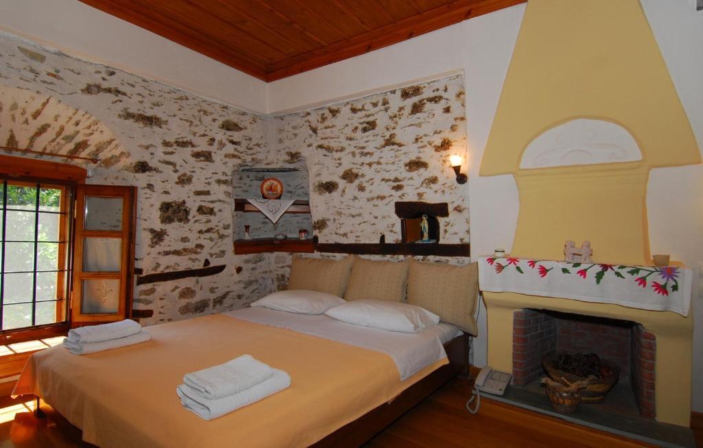 Archontiko Iatridis Hotel Mouresi Ruang foto